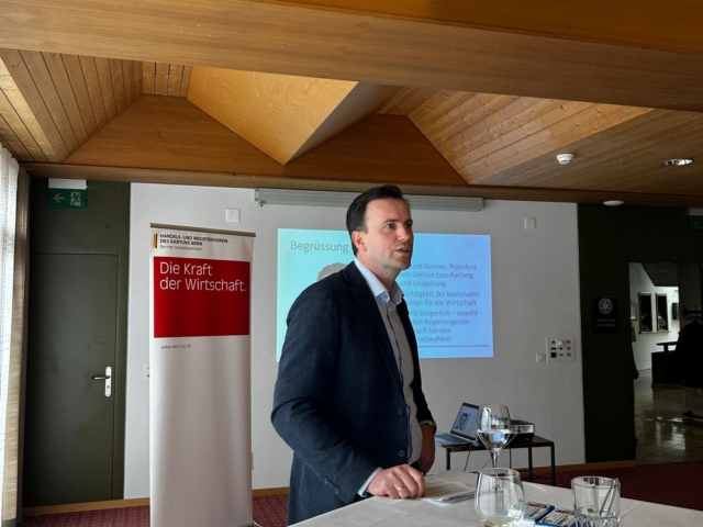 53596156 e94d 4a6c 9fad 642f9ffc361d